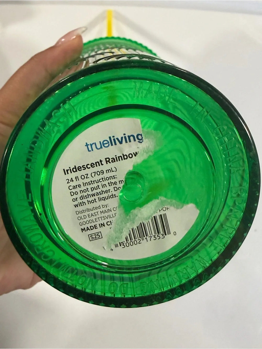 🆕 Iridescent Green 24 oz Tumbler with Straw
